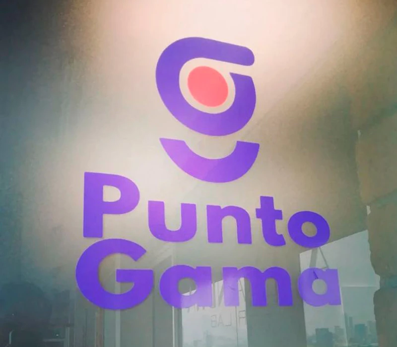 Logo + Redes.